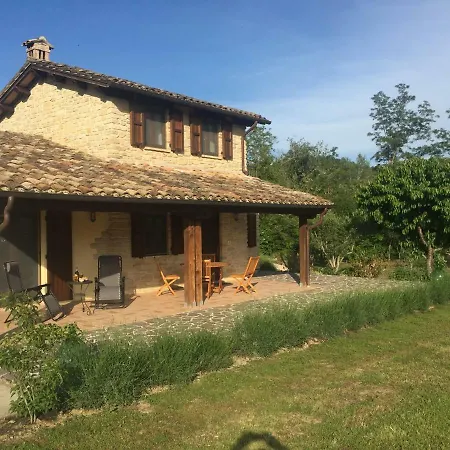 Casa Edera Nyaraló